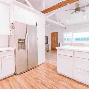 ____cute Plantation House In With Ac!!_____ Holiday home